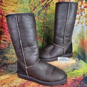 Classic Tall Bomber Ugg Boots Women's 9